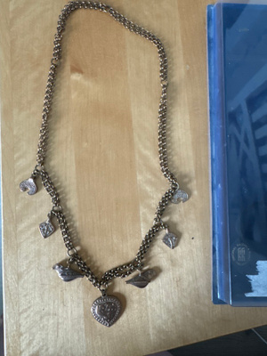 Kalevala koru aarrekääty, pronssi