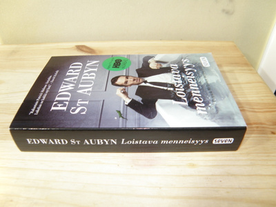 Edward St Aubyn Loistava menneisyys