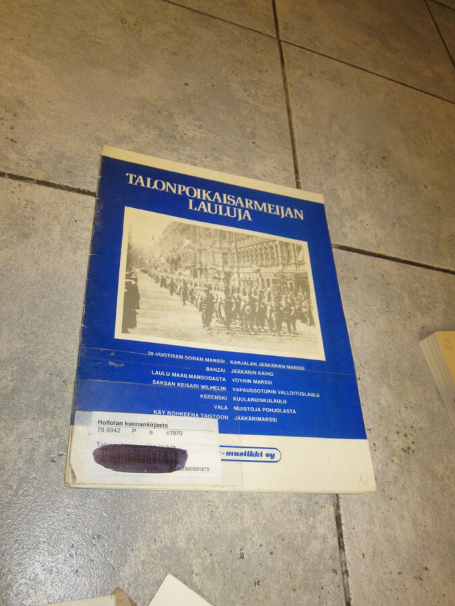 Talonpoikaisarmeijan lauluja - nuottivihko