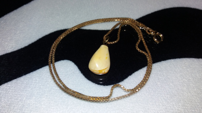 Vintage meripihka amber riipus pronssi kivillä ketjulla