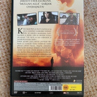 12 & holding DVD - pikkukuva 2