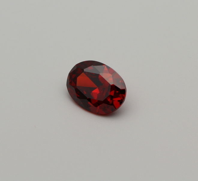 Upean värinen iso Cubic Zirconia (CZ) 15,97ct