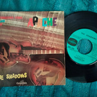 The Shadows EP - pikkukuva 1
