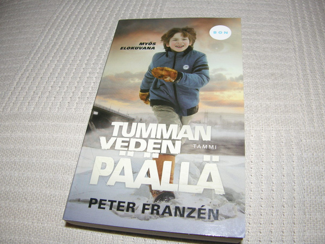 Peter Franzén Tumman veden päällä   -pok