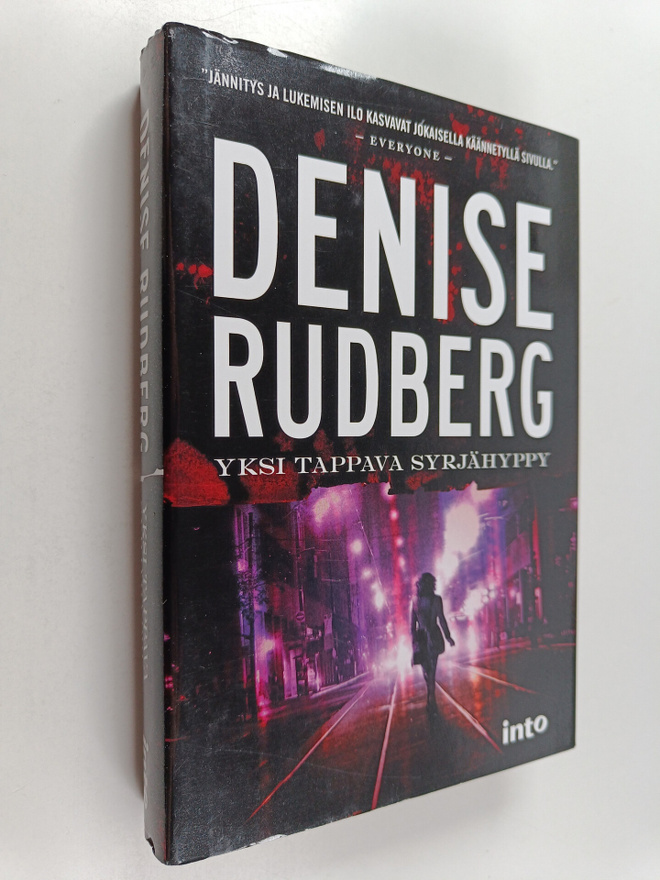 Denise Rudberg : Yksi tappava syrjähyppy