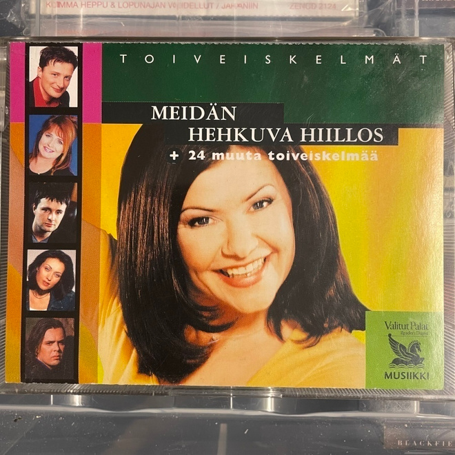ERI ESITTÄJÄT - Meidän Hehkuva Hiillos + 24 Muuta Toiveiskel