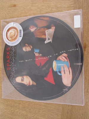 Sparks the girl is crying in her latte lp uusi kuvalevy EU