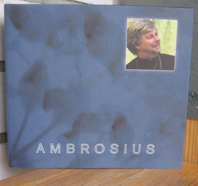 Suvi Niinisalo (t.): Ambrosius - 60 v. juhlakirja. 303 s.