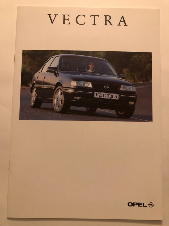 Myyntiesite - Opel Vectra - 10/1994