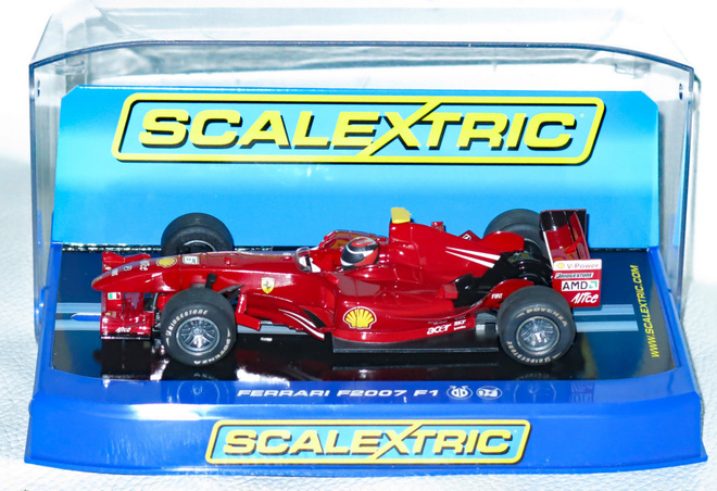 SCALEXTRIC FERRARI KIMI 2007