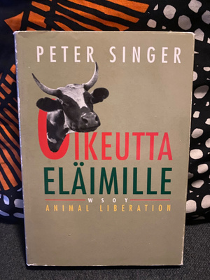 Peter Singer - Oikeutta eläimille (WSOY)