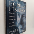 Bill Clinton : Between hope and history : meeting America... - pikkukuva 1