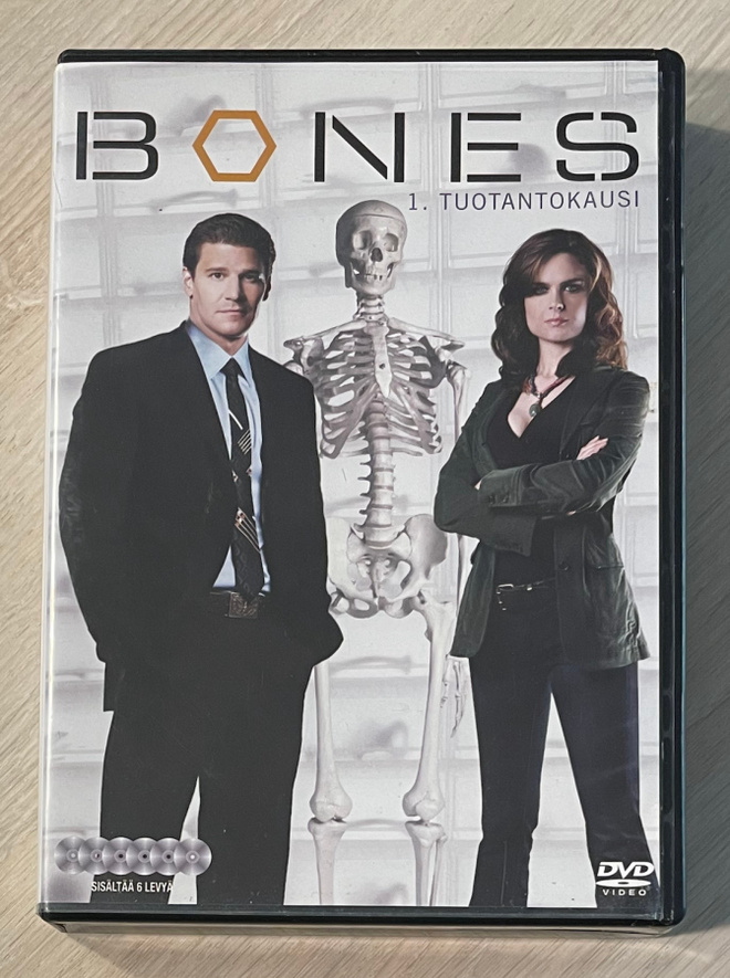 BONES: Kausi 1 (6DVD) Emily Deschanel & David Boreanaz