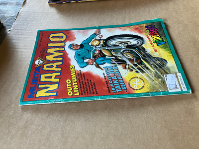 MUSTANAAMIO 21/1991