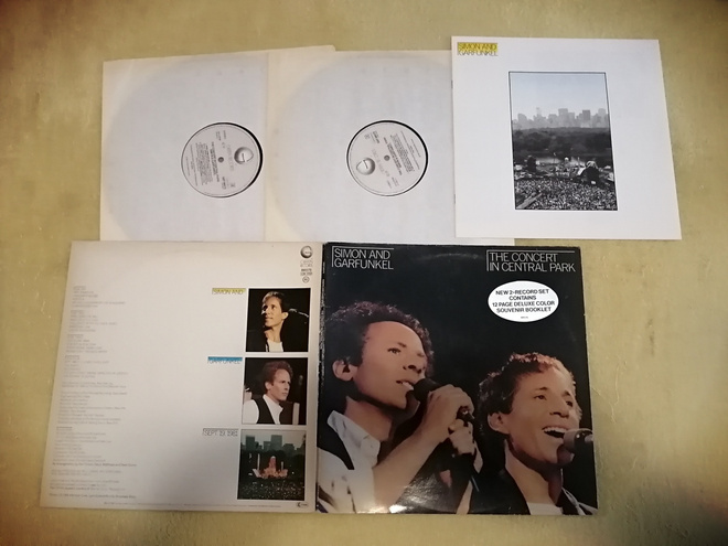 SIMON AND GARFUNKEL - The Concert In Central Park LP
