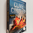 Clive Cussler ym. : Nollapiste - pikkukuva 1