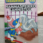 Aku Ankan taskukirja 252: Hammaspeikko lannistuu - pikkukuva 1