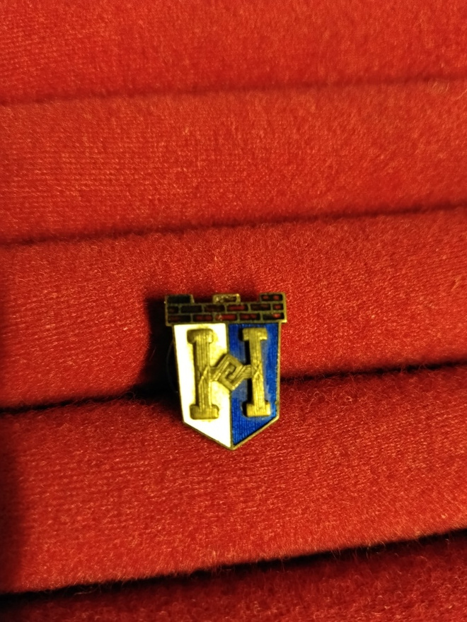 rähinäremmimerkki h