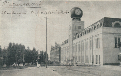 PIETARSAARI - TUPAKKATEHDAS