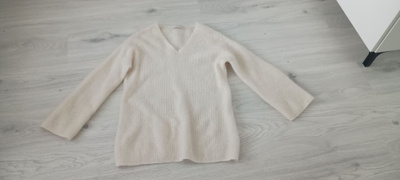 Valkoinen mohair villaneule koko (M )ovh 149€