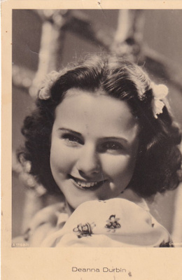 Deanna Durbin     b578