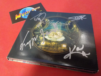 NIGHTWISH - DECADES 2CD VIIDELLÄ NIMMARILLA