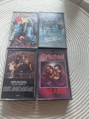 GIRLSCHOOL
