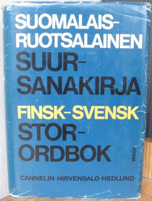 Suomalais-ruotsalainen suursanakirja. Wsoy 1980. 3p. 1141 s.