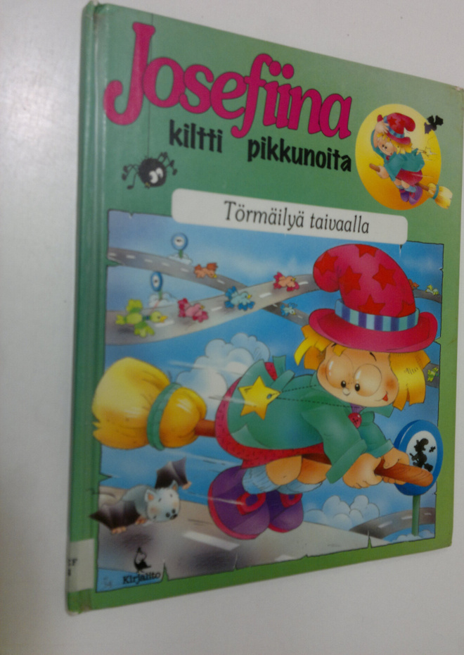 Sanna (suom.) Lukander : Josefiina : kiltti pikkunoita Tö...