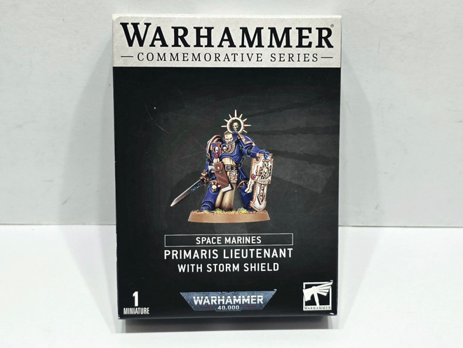 WH40K - Space Marine Primaris Lieutenant with Storm Shield