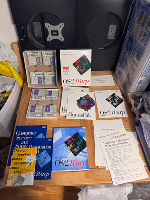 IBM OS/2 Warp 3+BonusPak, alkuperäinen laatikko ja disketit