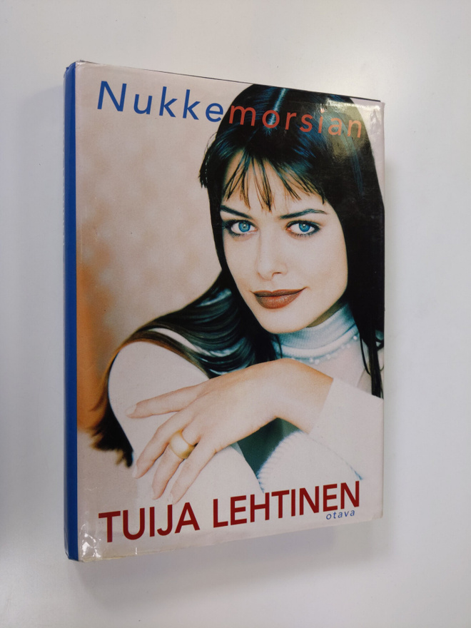 Tuija Lehtinen : Nukkemorsian
