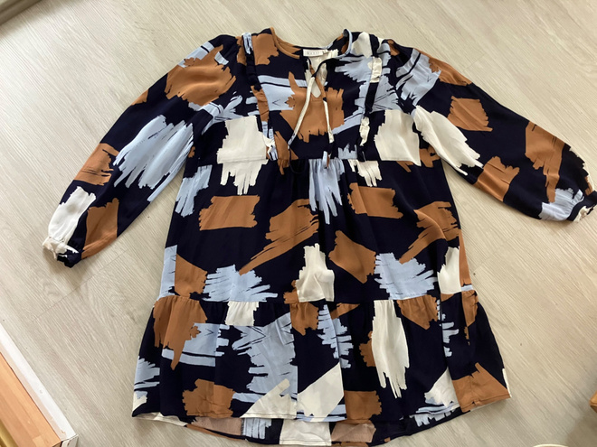 Masai L uusi mekko