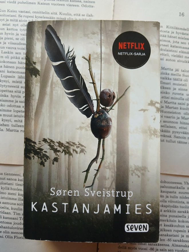 Søren Sveistrup - Kastanjamies (pokkari)