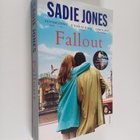 Sadie Jones : Fallout - pikkukuva 1