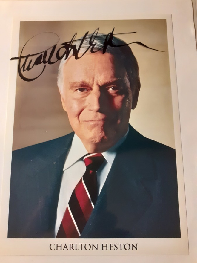CHARLTON HESTON  NIMMARI SIGNATURE - HEAD HUNTER STORE.