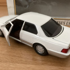 Toyota Lexus LS 400 1/30 pienoismalli. Made in Japan. - pikkukuva 2