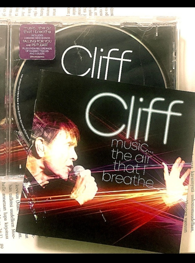 Cliff - Music... The Air That I Breathe (CD)