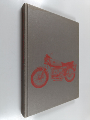 Charles Deane : Le monde fascinant de motos