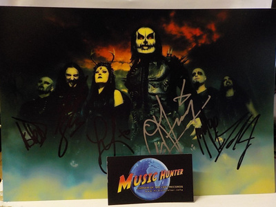 CRADLE OF FILTH PROMOKUVA KOKO BÄNDIN NIMMAREILLA