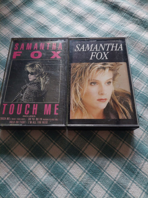 SAMANTHA FOX