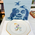 Royal Copenhagen, Salvador Dali, Iris Germanica Cum nro4 - pikkukuva 1