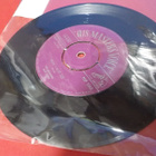 THE SWINGING BLUE JEANS - HIPPY HIPPY SHAKE VG+ 7'' SINGLE - pikkukuva 2