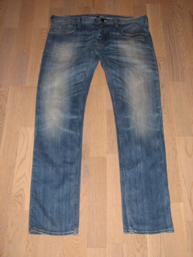 ARMANI JEANS 32/34 FARKUT