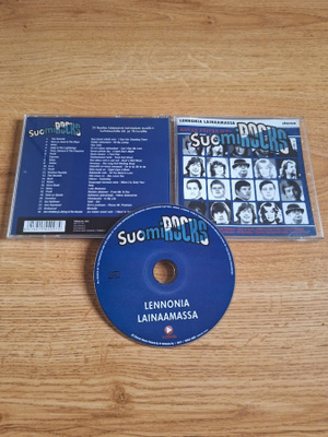 SuomiROCKS-Lennonia Lainaamassa