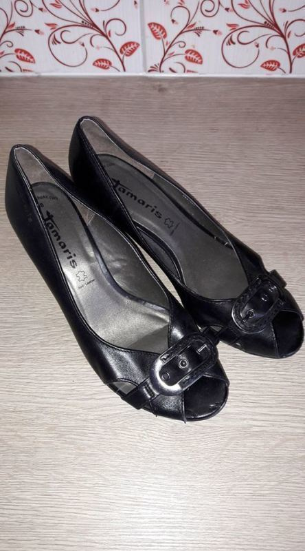 Kengät : mustat Tamaris kengät koko 38 sisämitta 25cm