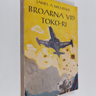 James A. Michener : Broarna vid Toko-ri - pikkukuva 1