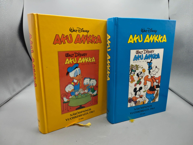 Aku Ankka - Näköispainos vuosikerrasta 1961 Osat 1,2