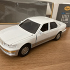 Toyota Lexus LS 400 1/30 pienoismalli. Made in Japan. - pikkukuva 1