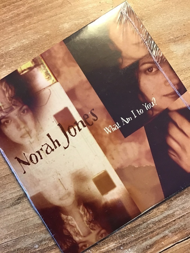 Norah Jones . What am I to you? CDS single